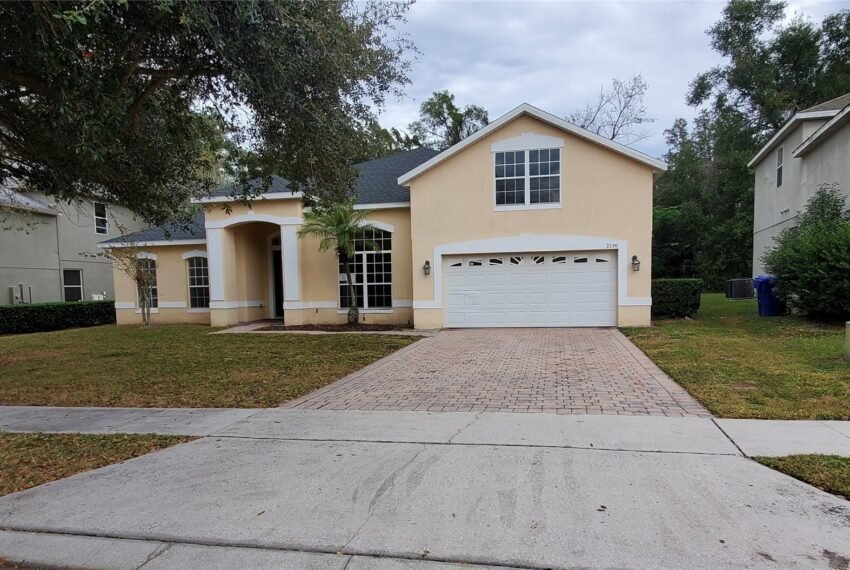 2196 LAUREL BLOSSOM Circle Ocoee, FL 34761-5200